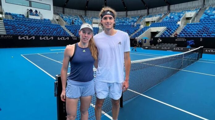 papamichail-tsitsipas.jpg