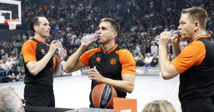 referees.jpg