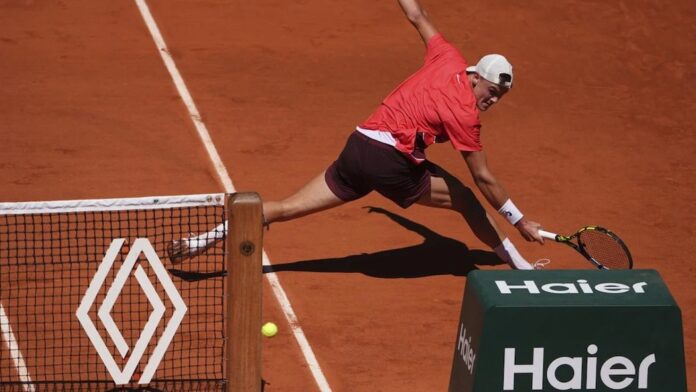 rune-rolandgarros25.jpg