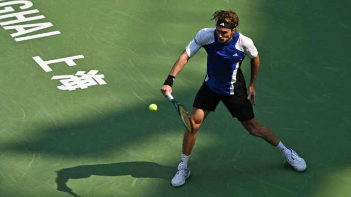 tsitsipas-shanghai24-3.jpg