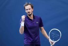 Ο Μεντφέντεφ παίζει τένις με την κόρη του (vid)